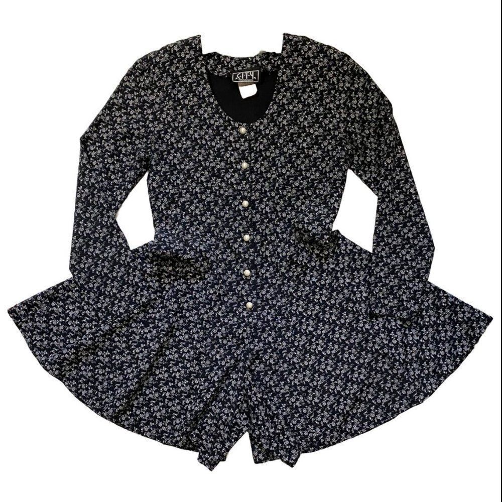 Vintage City Triangles Black White Floral Long Sleeve Romper Size S